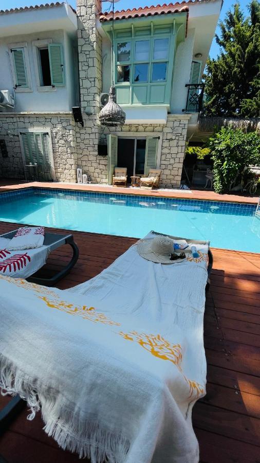 Ella Alacati Otel Ildiri エクステリア 写真